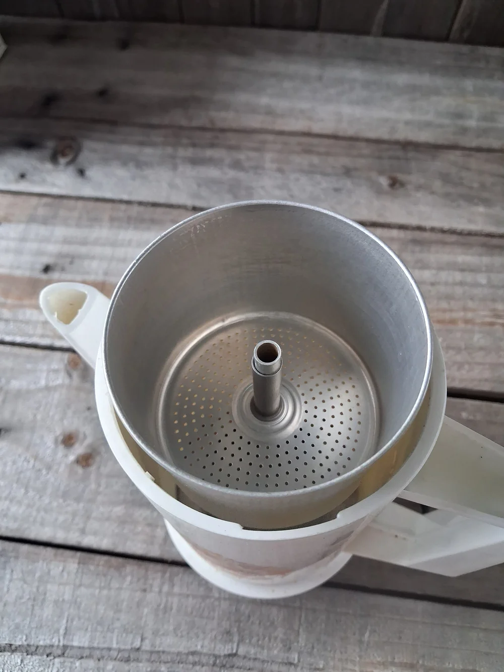 Vintage Robeson The Coffeepot Electric Percolator Floral Basket